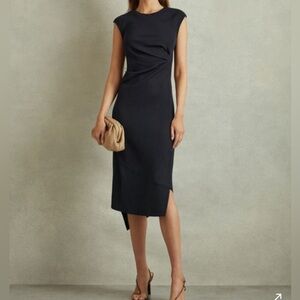 Reiss Francesca Bodycon Ruched Midi Dress in navy blue size 10